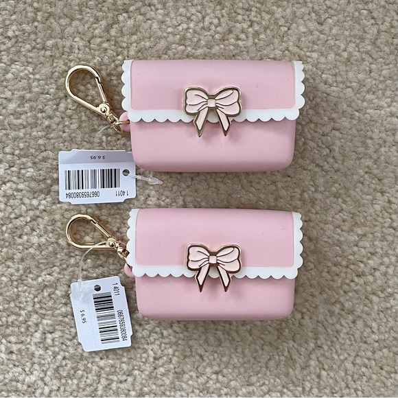 Bath & Body Works Pink Scallop Bow Snap Case PocketBac Holder (x2) - Picture 1 of 16
